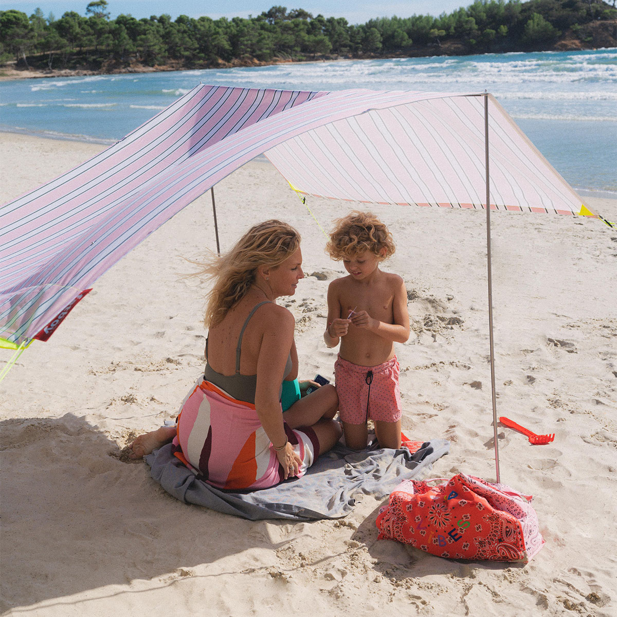 beach tent for some shade | Fatboy