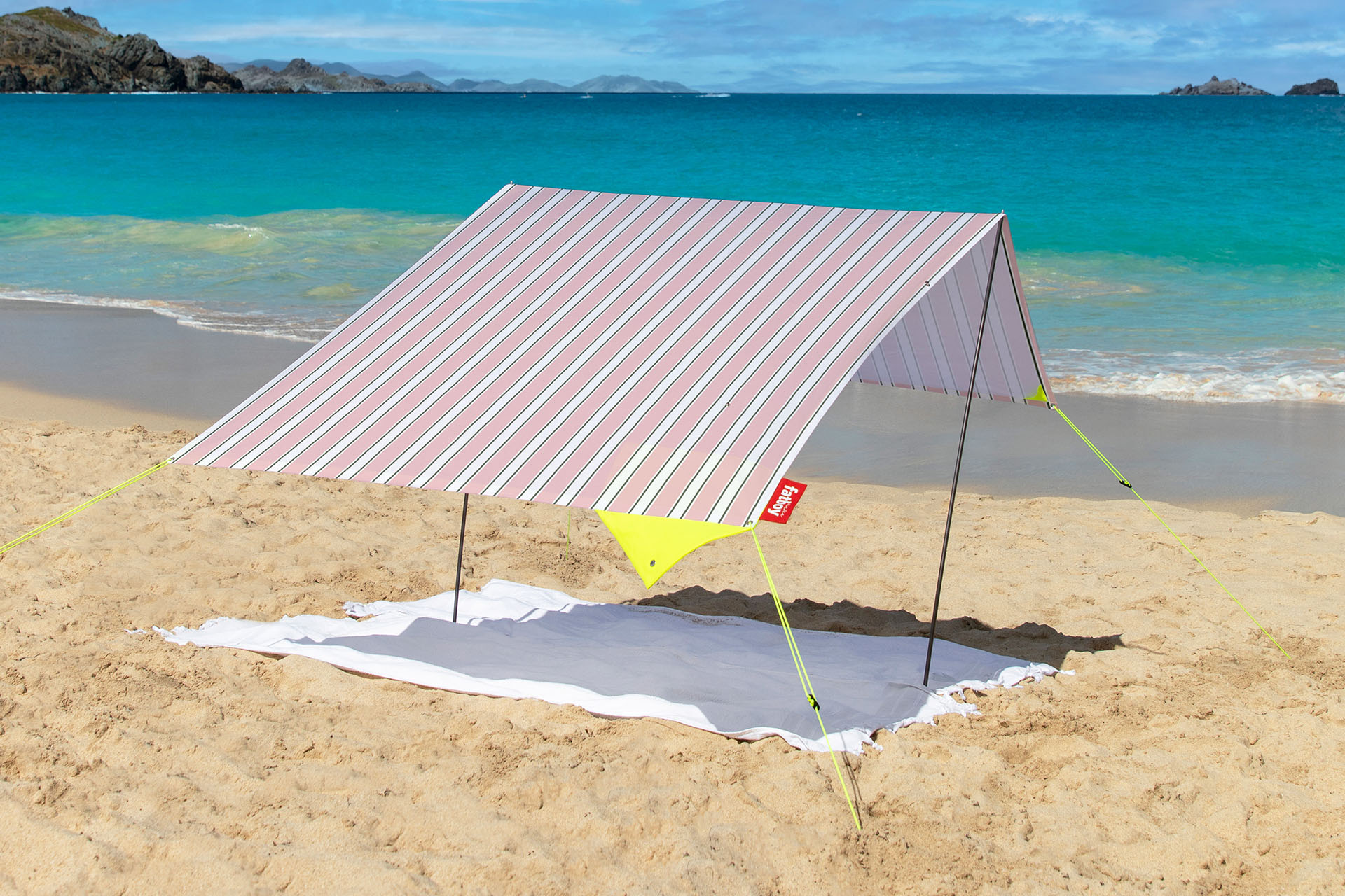 Miasun: the portable beach tent for some shade