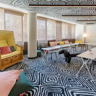 Original Slim Velvet - Mama Shelter