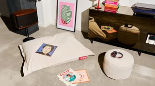 Set your garden table with design