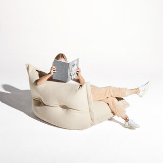 reading on Bonbaron Sherpa