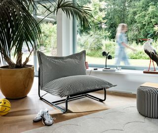 Buy a Beanbase frame and get 25% off on your beanbag