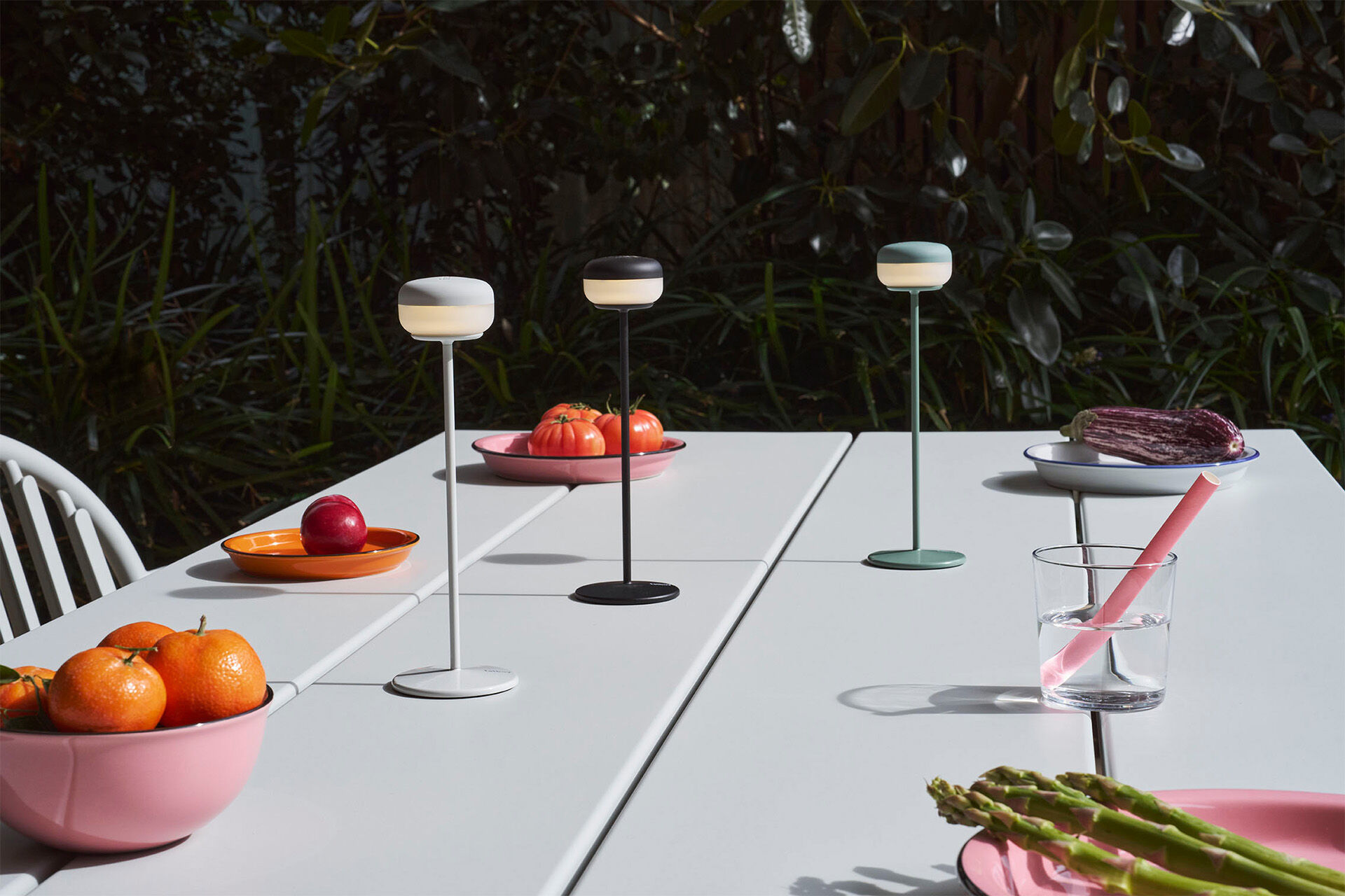 Cheergio Cheerio: cordless, dimmable atmospheric metal table lamp. | Fatboy
