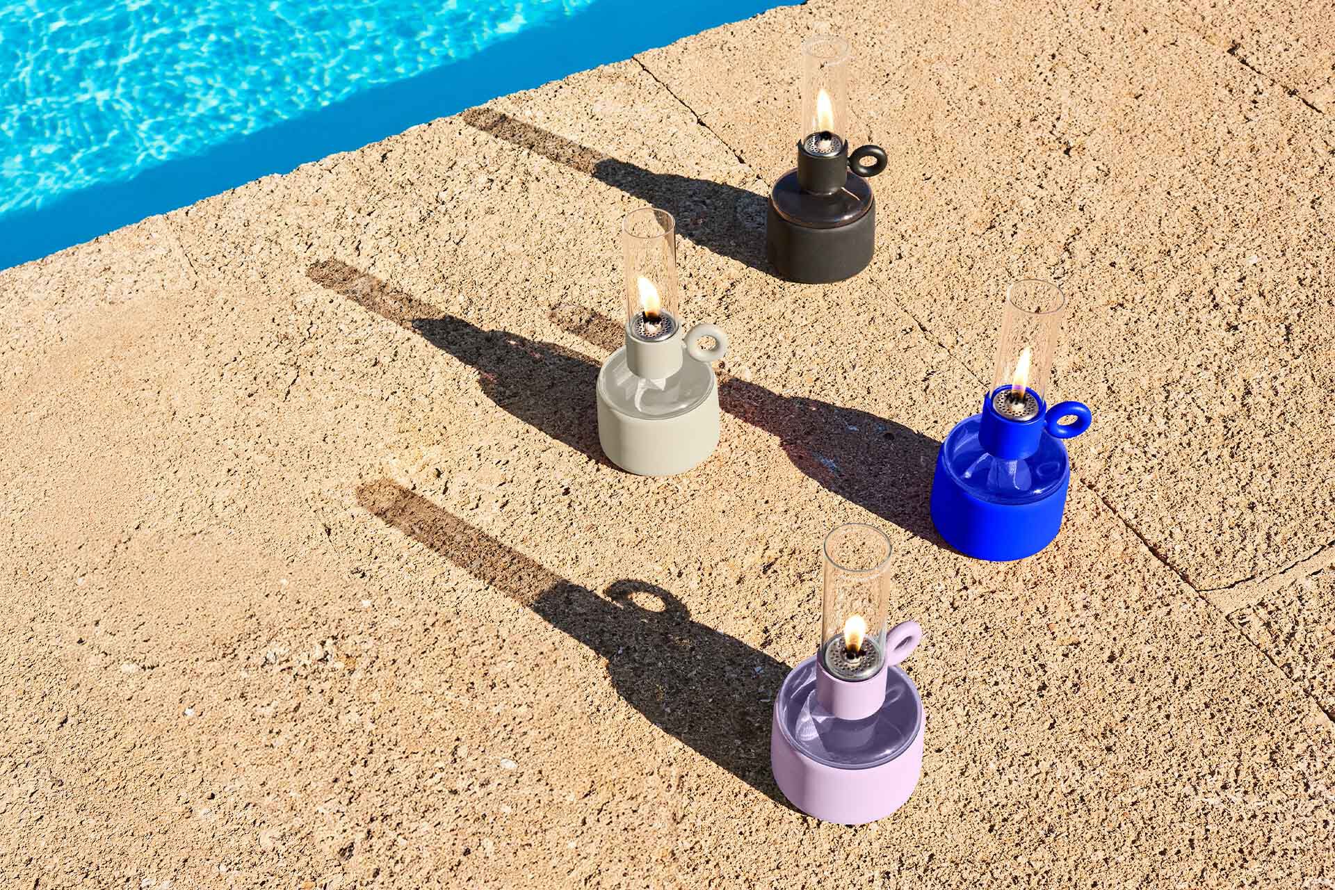Flamtastique XS: small oil lantern, sleek design | Fatboy