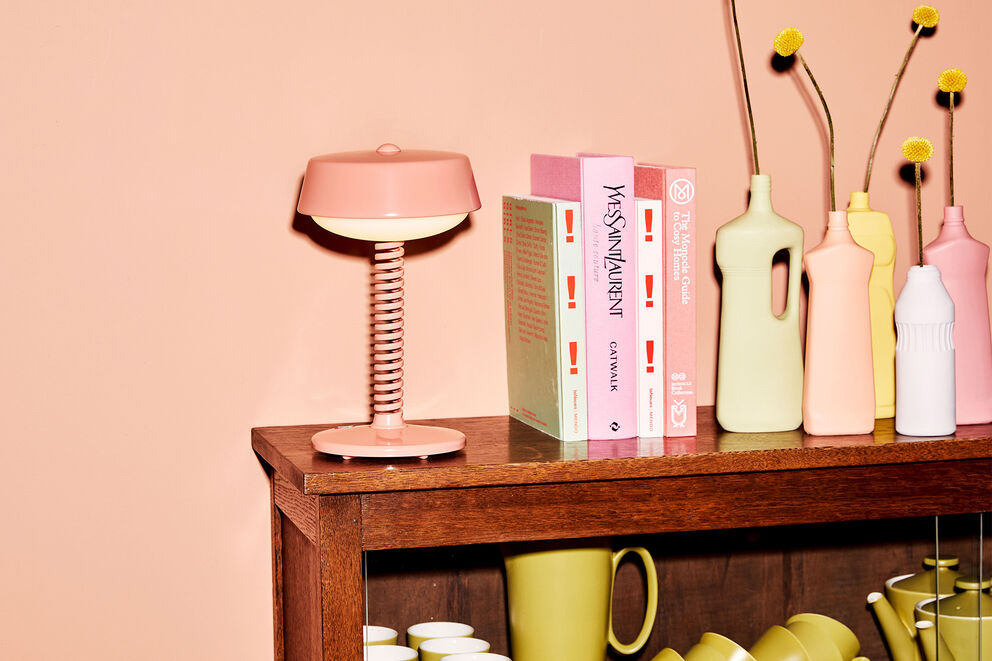 Bellboy, a table lamp with fivestar design from Fatboy