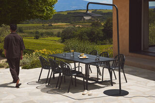 Fred's Table Anthracite