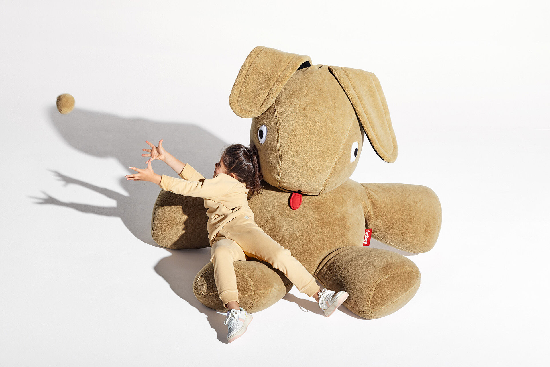 fatboy-co9-xs-teddy-latte-