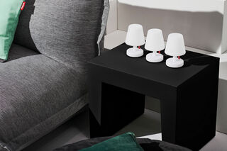 Concrete Seat Black