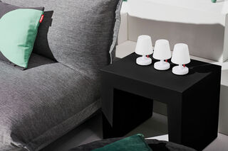 Concrete Seat Black