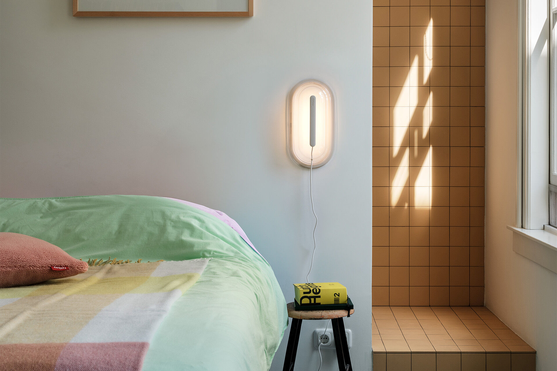 Led's Strip: transparent wall lamp with cord | Fatboy