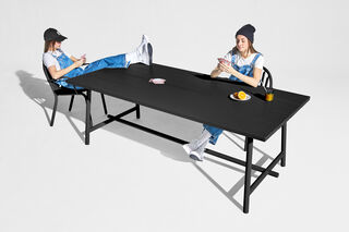 Fred's Table Anthracite