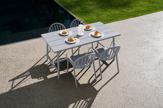 Fred's Medium Table Light Grey