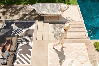 Headdemock Superb Stripe Orange Creme Incl. Rack Black