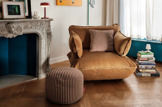 Sumo Armrest Velvet Almond